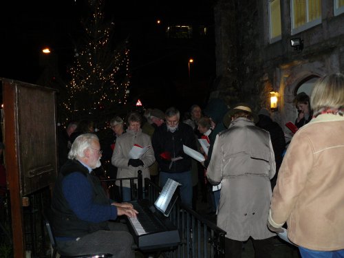(128) Carols round the Christmas Tree image